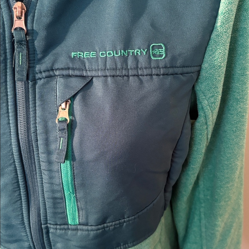 Free Country Teal and Navy Jacket - Picture 3 of 11